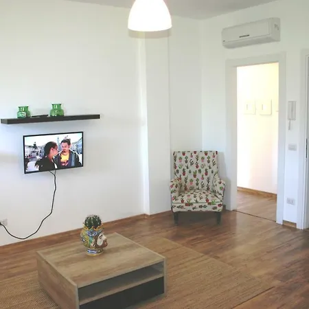 アパート Casa Lucia メタ